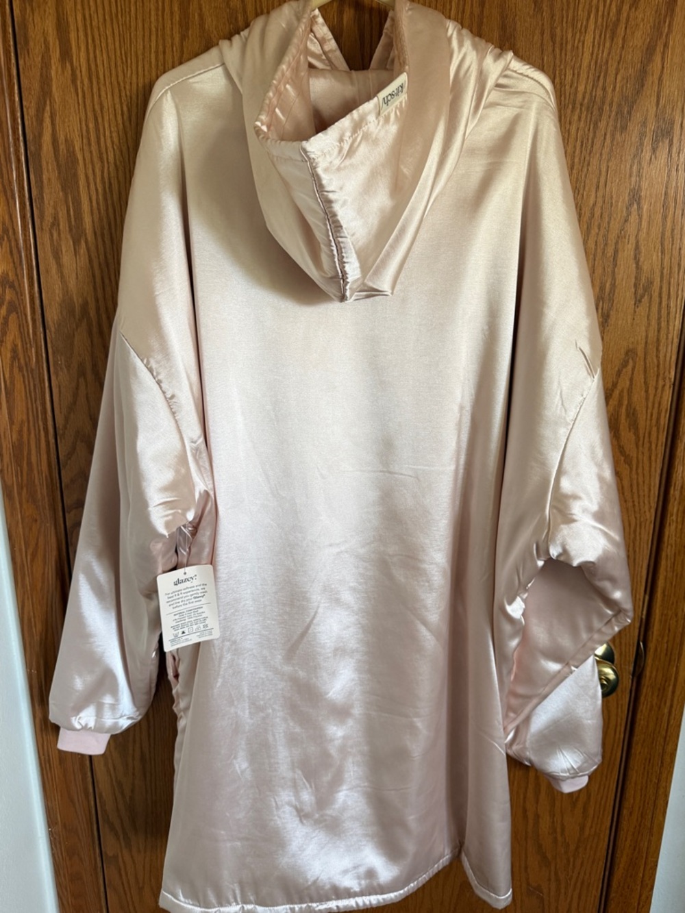 Kitsch Glazey Blush Satin Sleep Hoodie Loungewear Long Sleeve Women's 1 Size NWT
